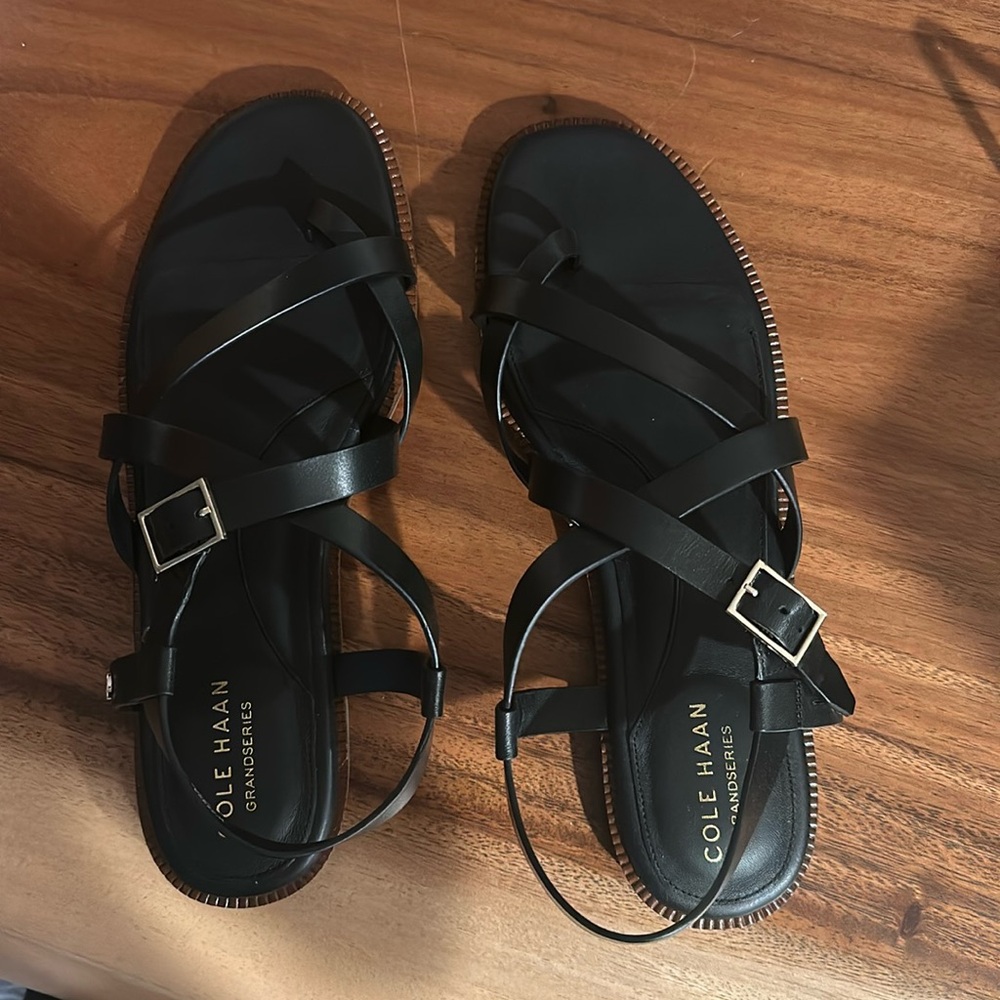 Cole haan Wilma strappy sandal,brand new, black, buckle closure,rubber sole,